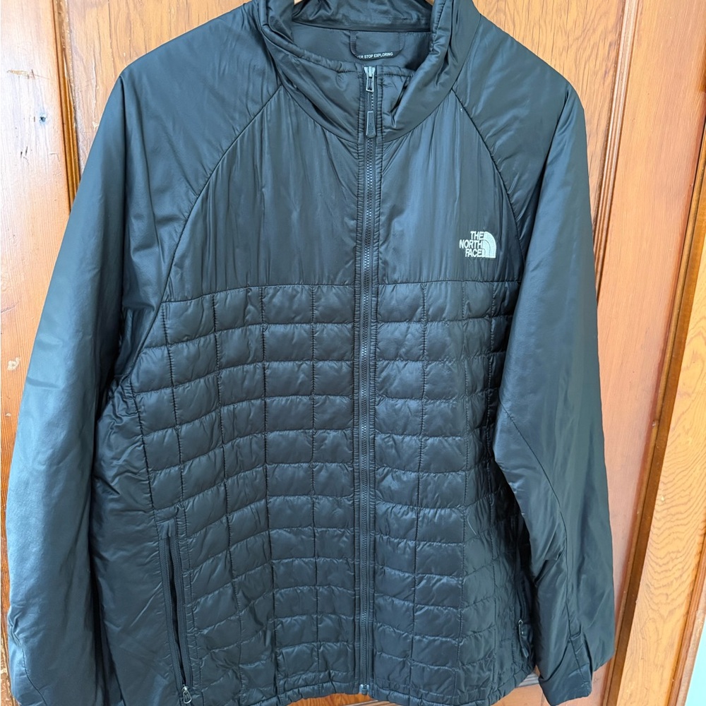 The North Face Men's Quilted Black Puffer Jacket